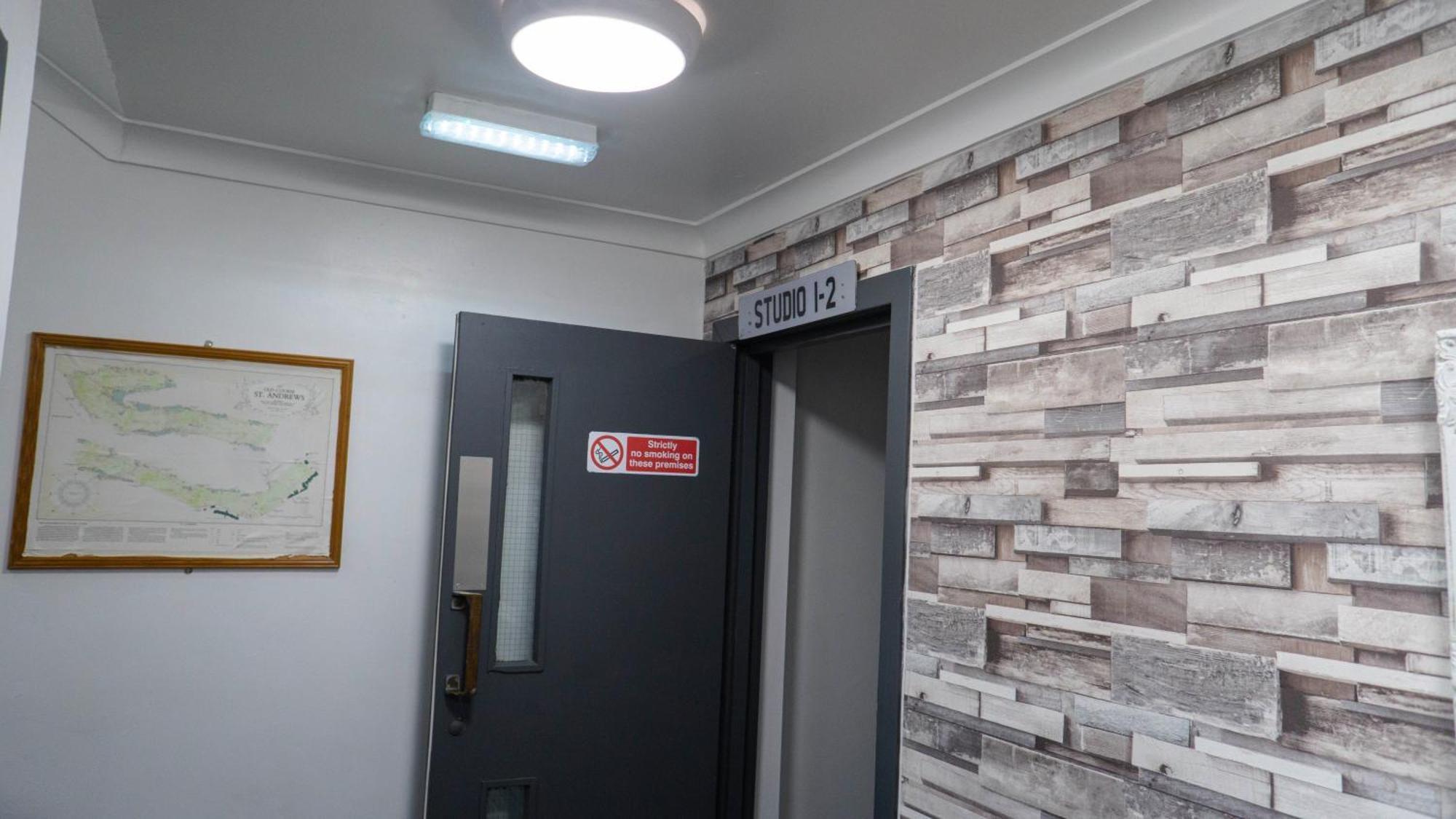 Vr Apartments Глазгоу Екстериор снимка